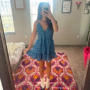 Blue floral spaghetti strap dress - M
